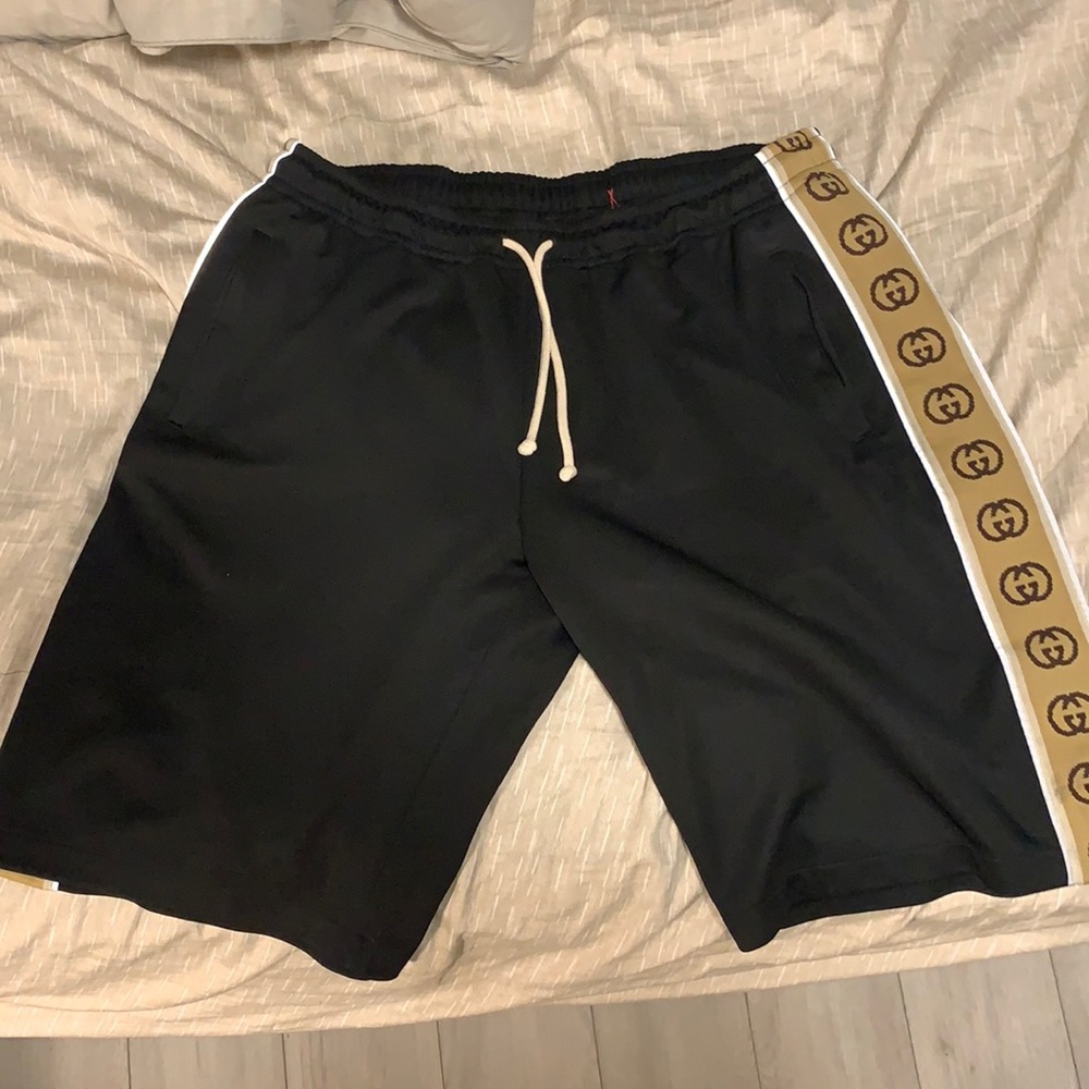 Gucci Technical Jersey Shorts black
